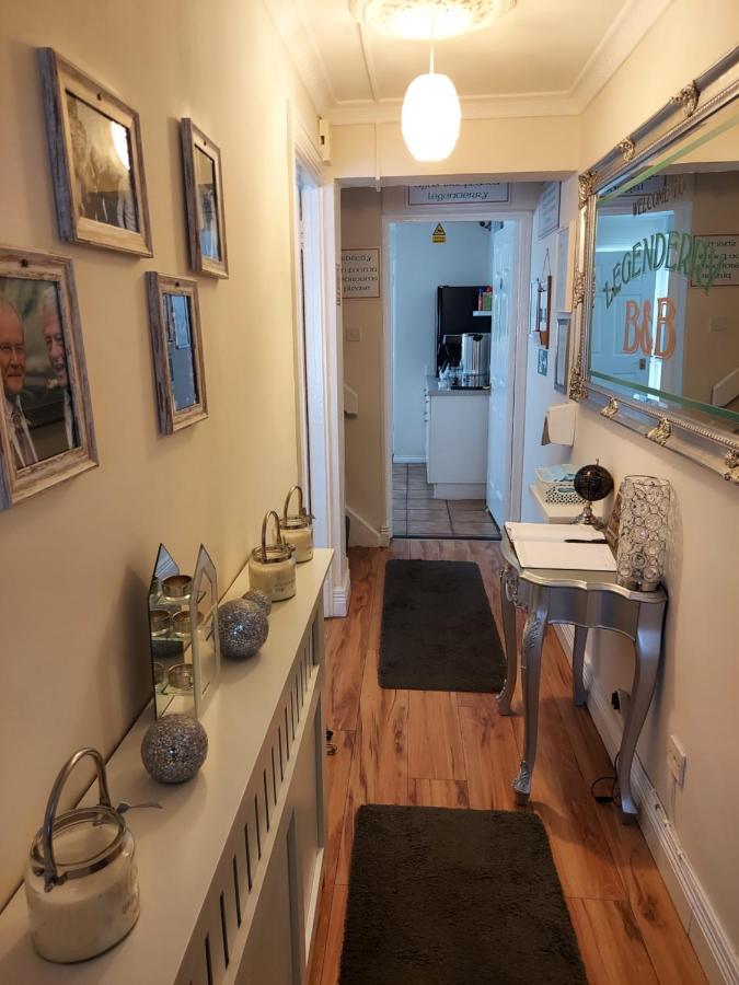 Legenderry B&B Екстер'єр фото