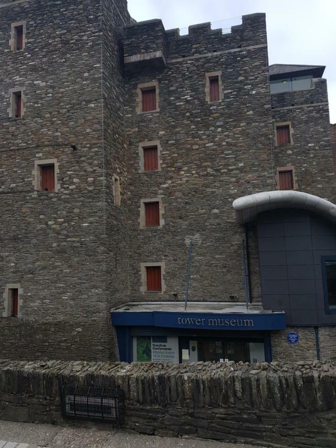 Legenderry B&B Екстер'єр фото